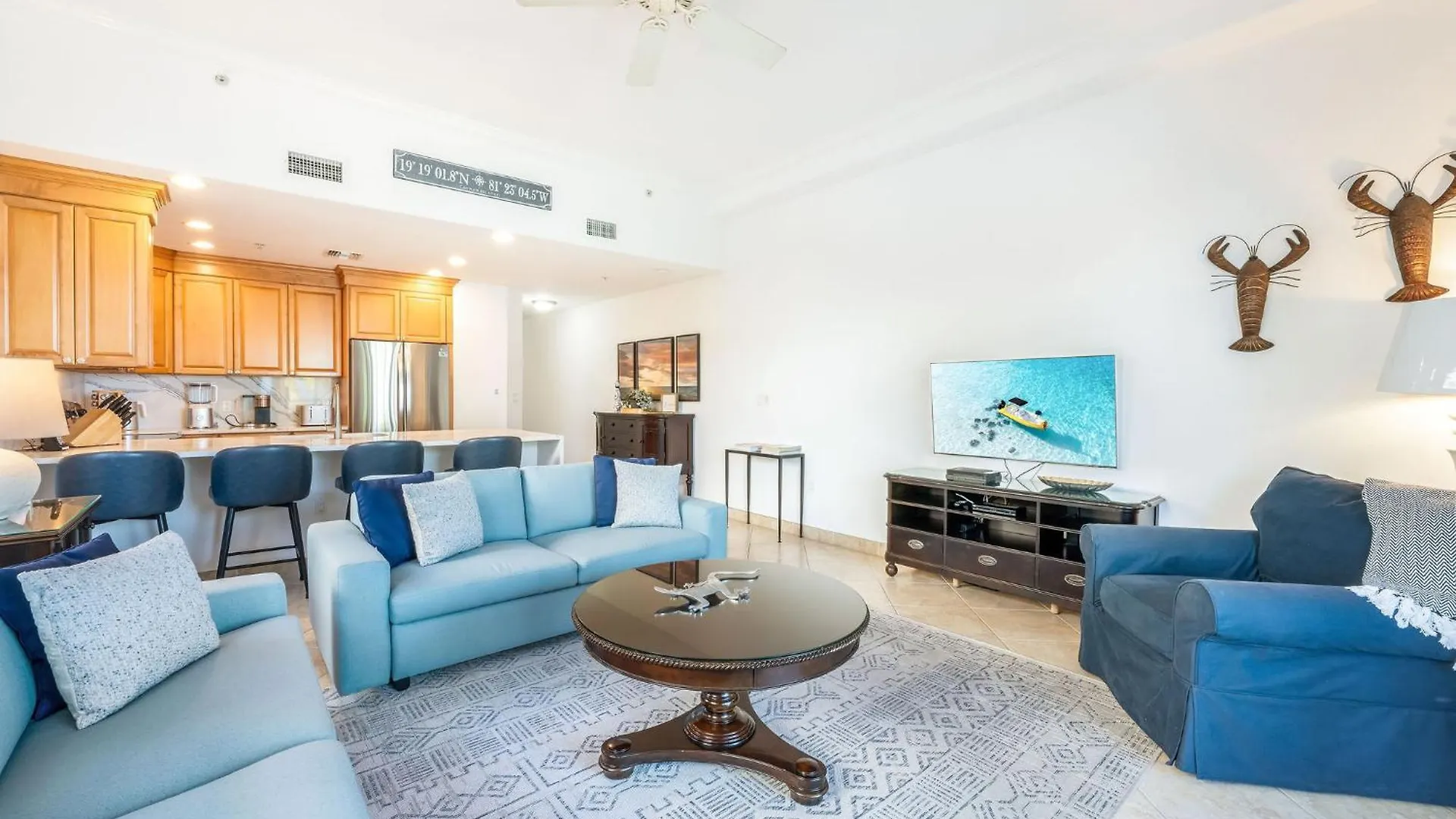 South Bay Beach Club 8 - 2 Bedroom 2 Bathroom Unit ジョージ・タウン アパート