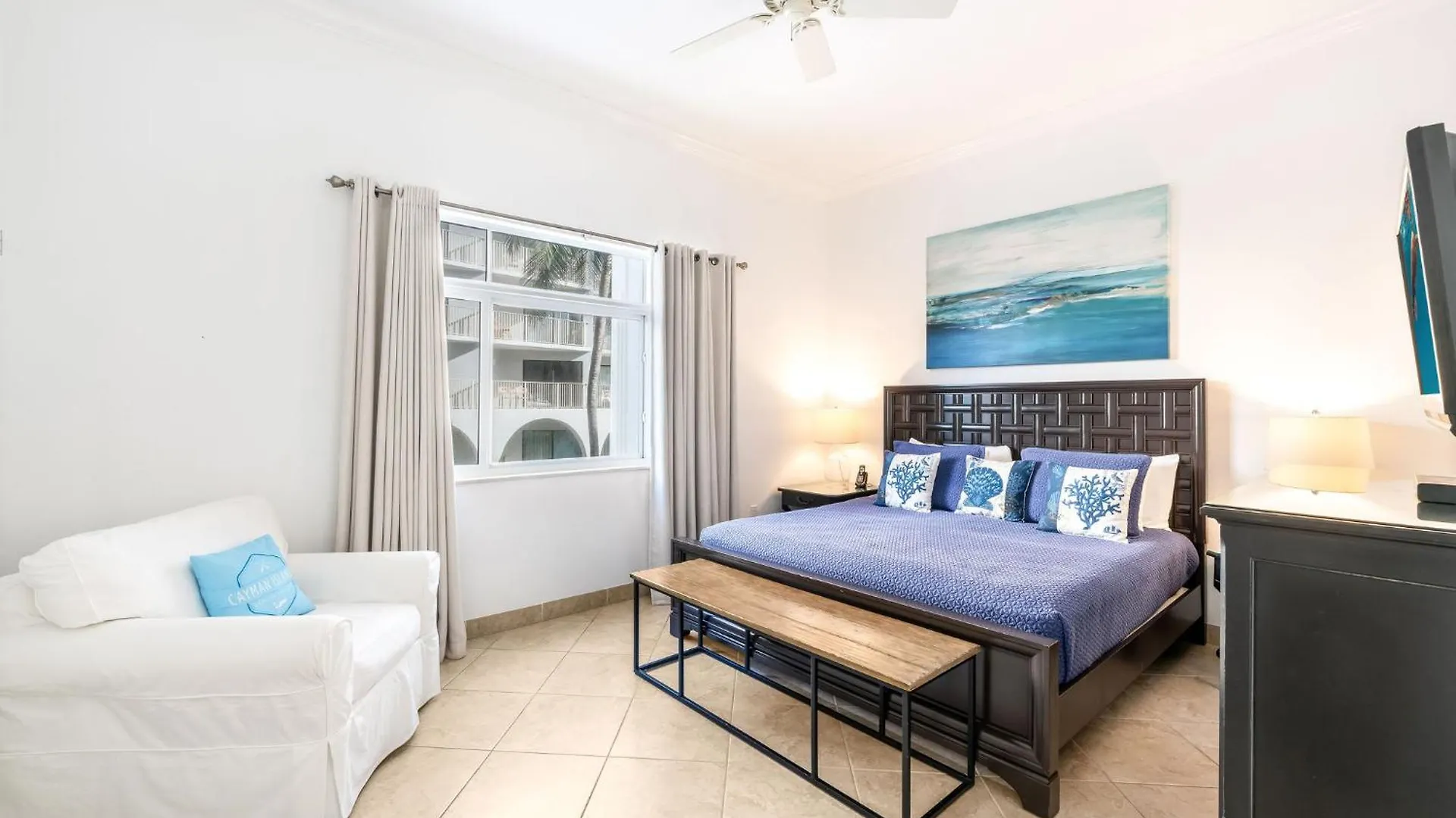 South Bay Beach Club 8 - 2 Bedroom 2 Bathroom Unit George Town Kajmán-szigetek